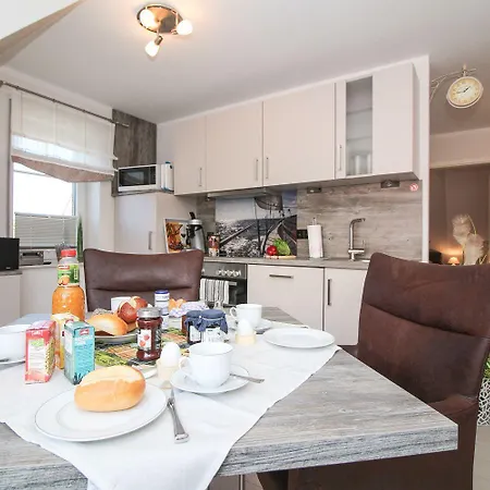 Apartment Feriendomizil-strandstuermer